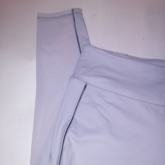 Victoria Secret Sport Knockout Tight - Picture 3 of 8